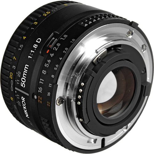 Nikon AF FX Full Frame NIKKOR 50mm f/1.8D Lens with Auto Focus